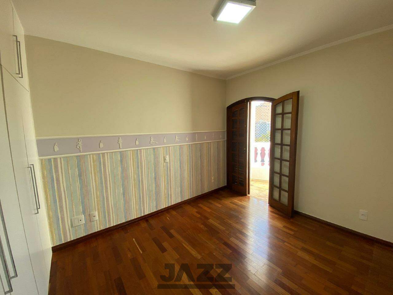 Apartamento à venda com 3 quartos, 204m² - Foto 7