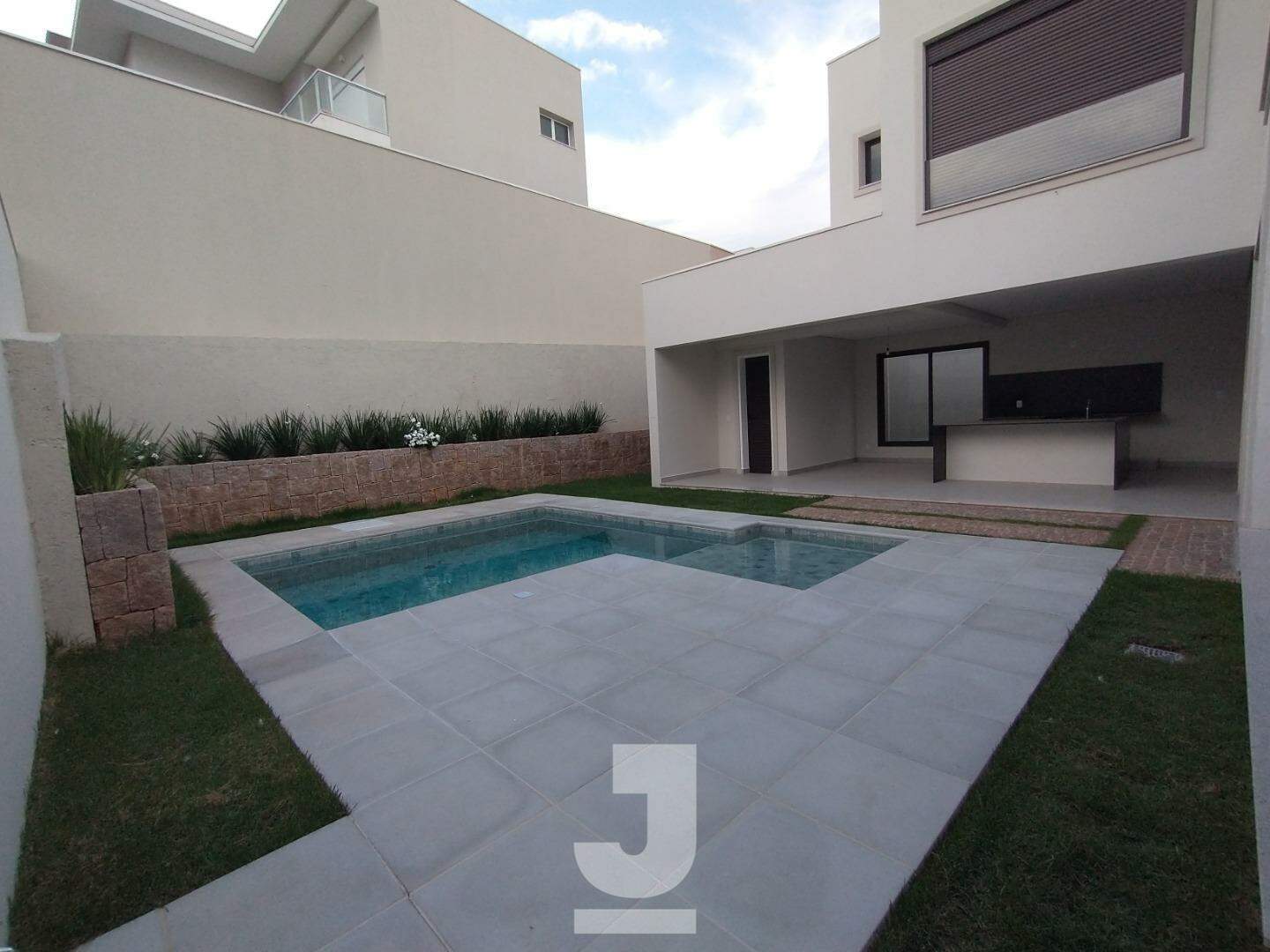 Casa de Condomínio à venda com 4 quartos, 353m² - Foto 36