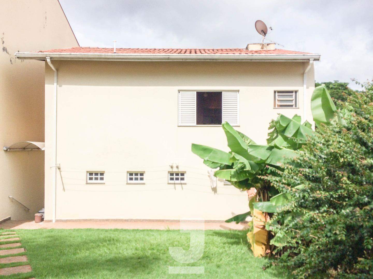 Casa de Condomínio à venda com 3 quartos, 205m² - Foto 34