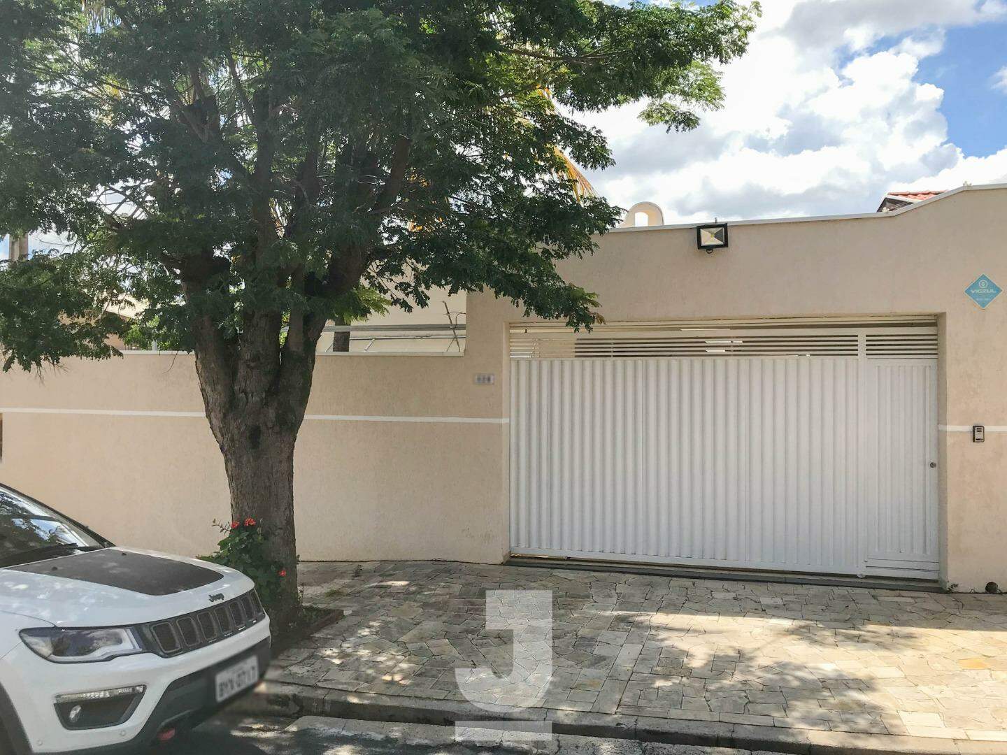 Casa à venda com 3 quartos, 300m² - Foto 6