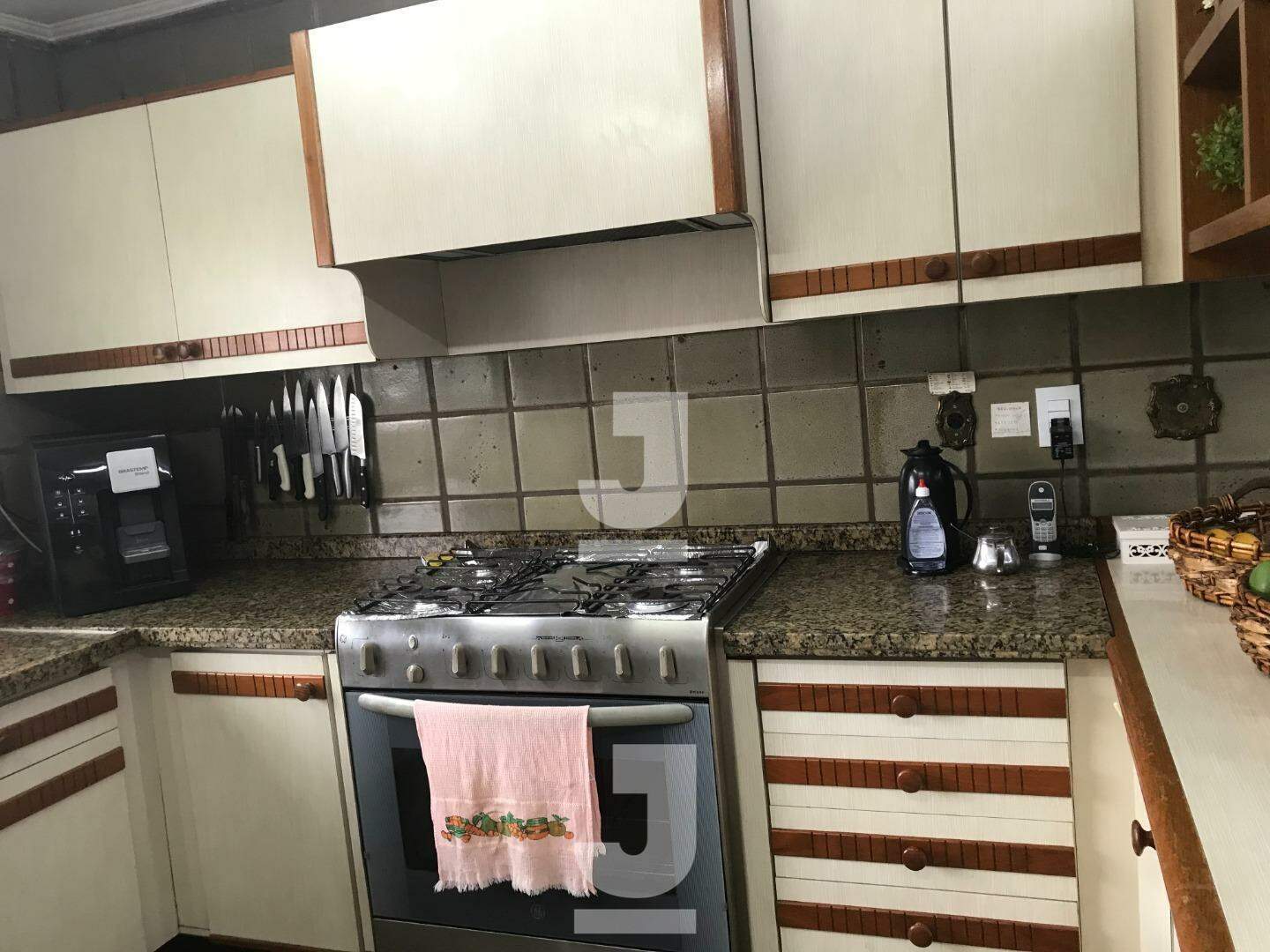 Casa de Condomínio à venda com 3 quartos, 300m² - Foto 11