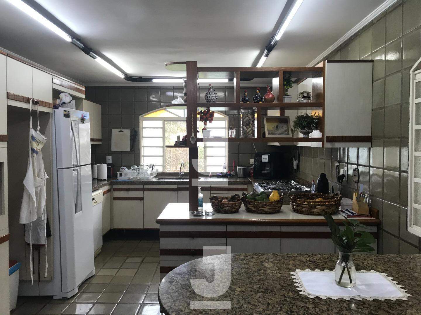 Casa de Condomínio à venda com 3 quartos, 300m² - Foto 12