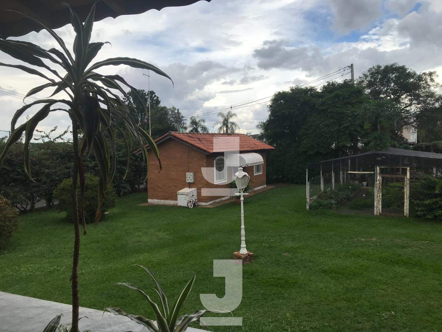 Casa de Condomínio à venda com 3 quartos, 300m² - Foto 32