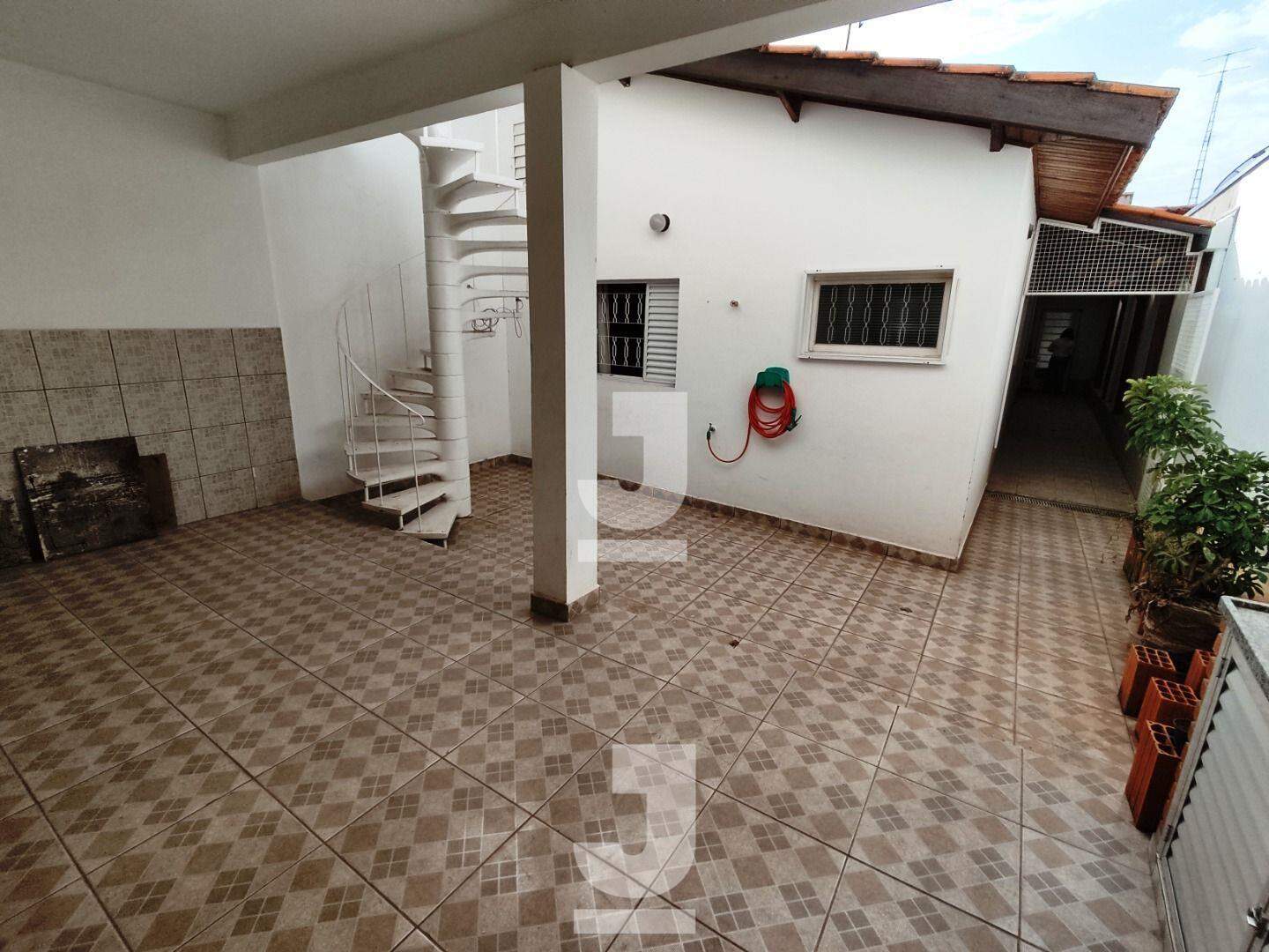 Casa à venda com 4 quartos, 120m² - Foto 22