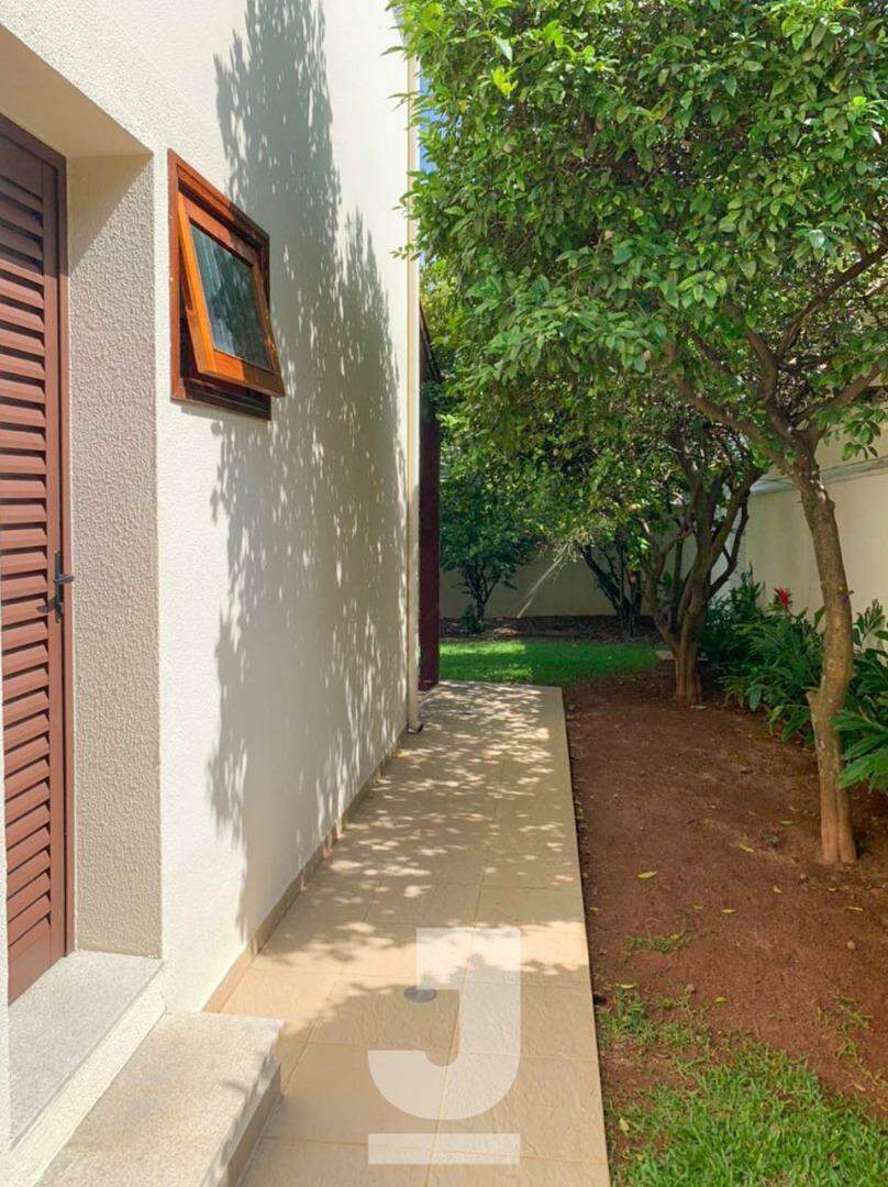 Casa de Condomínio à venda com 4 quartos, 446m² - Foto 19