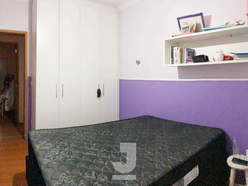 Casa à venda com 3 quartos, 276m² - Foto 14