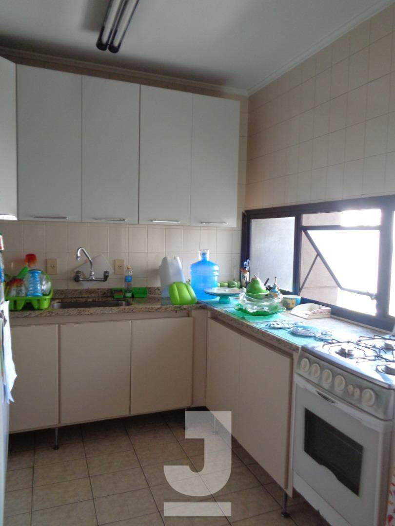 Apartamento à venda com 3 quartos, 113m² - Foto 28