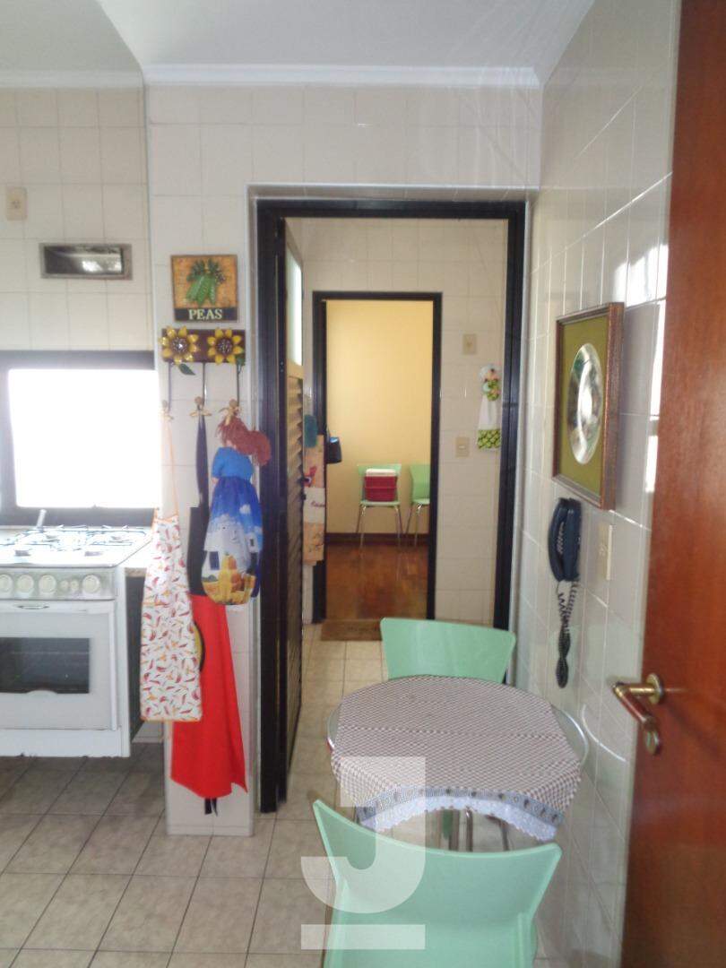 Apartamento à venda com 3 quartos, 113m² - Foto 29