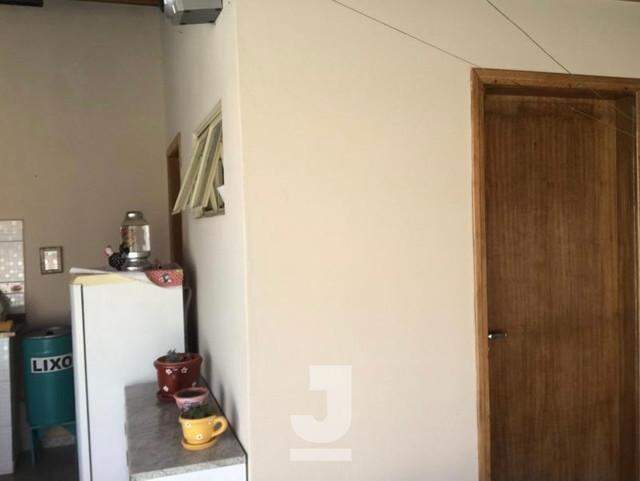 Casa à venda com 2 quartos, 170m² - Foto 11