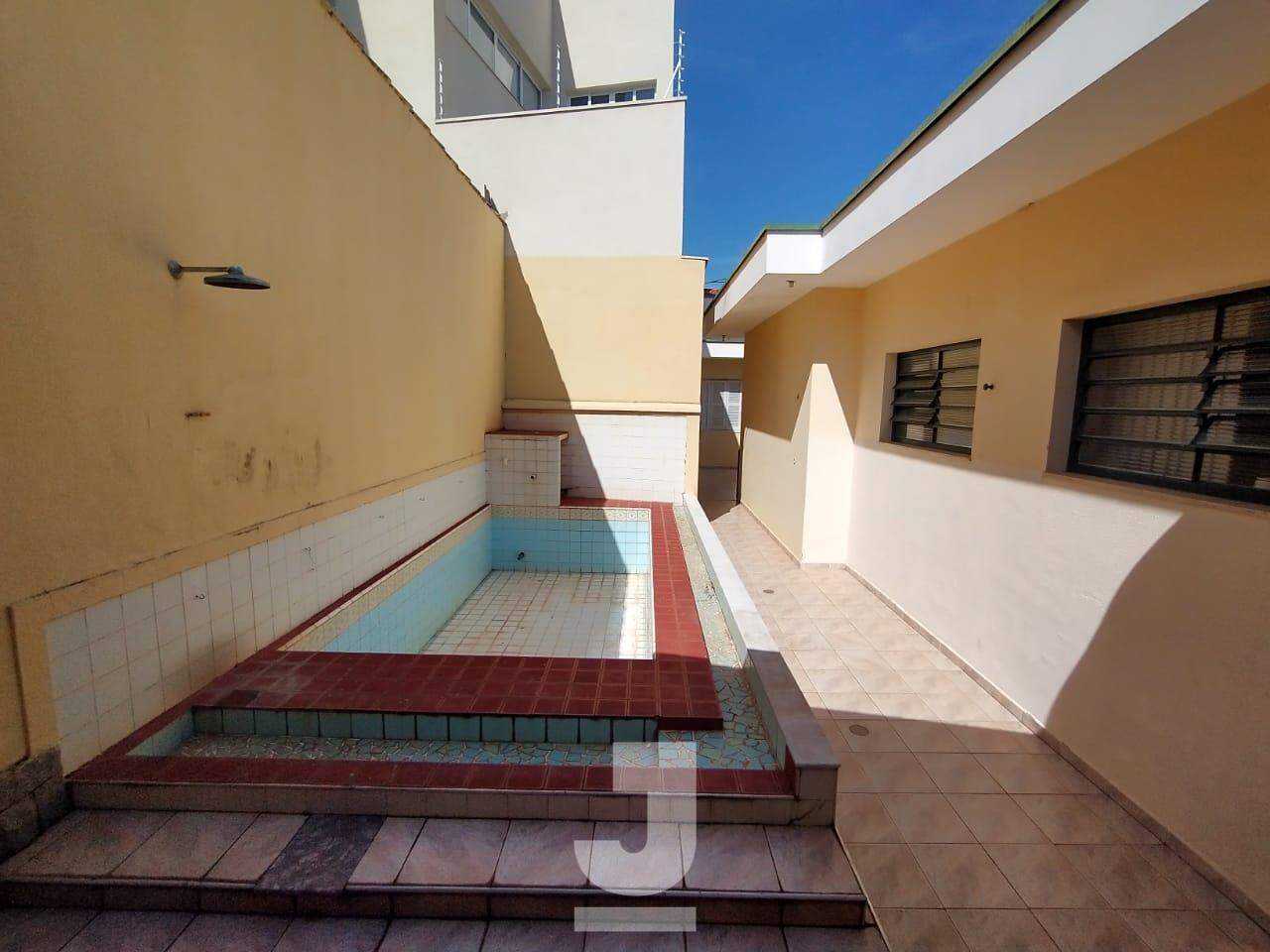 Casa à venda com 3 quartos, 260m² - Foto 25