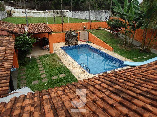 Fazenda à venda com 3 quartos, 380m² - Foto 2