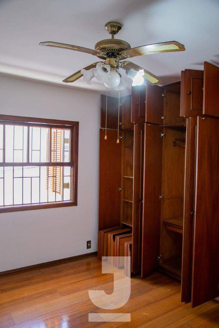 Casa à venda com 3 quartos, 189m² - Foto 15