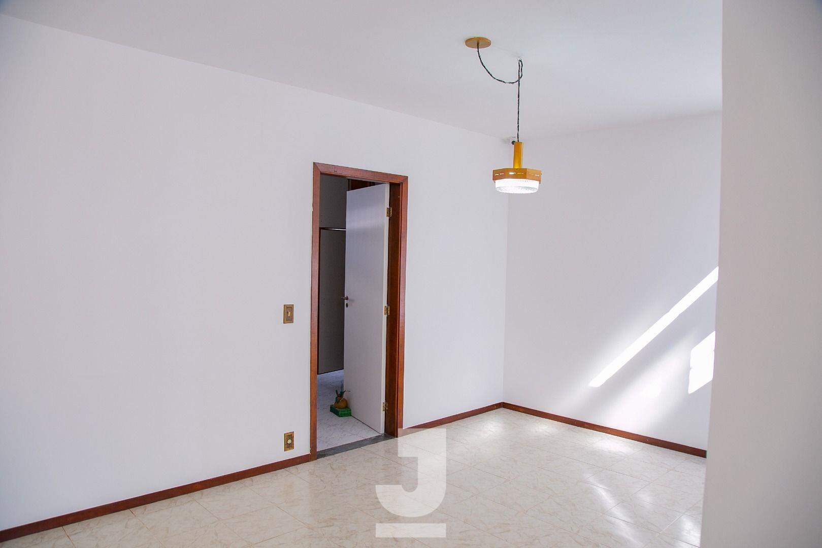 Casa à venda com 3 quartos, 189m² - Foto 7