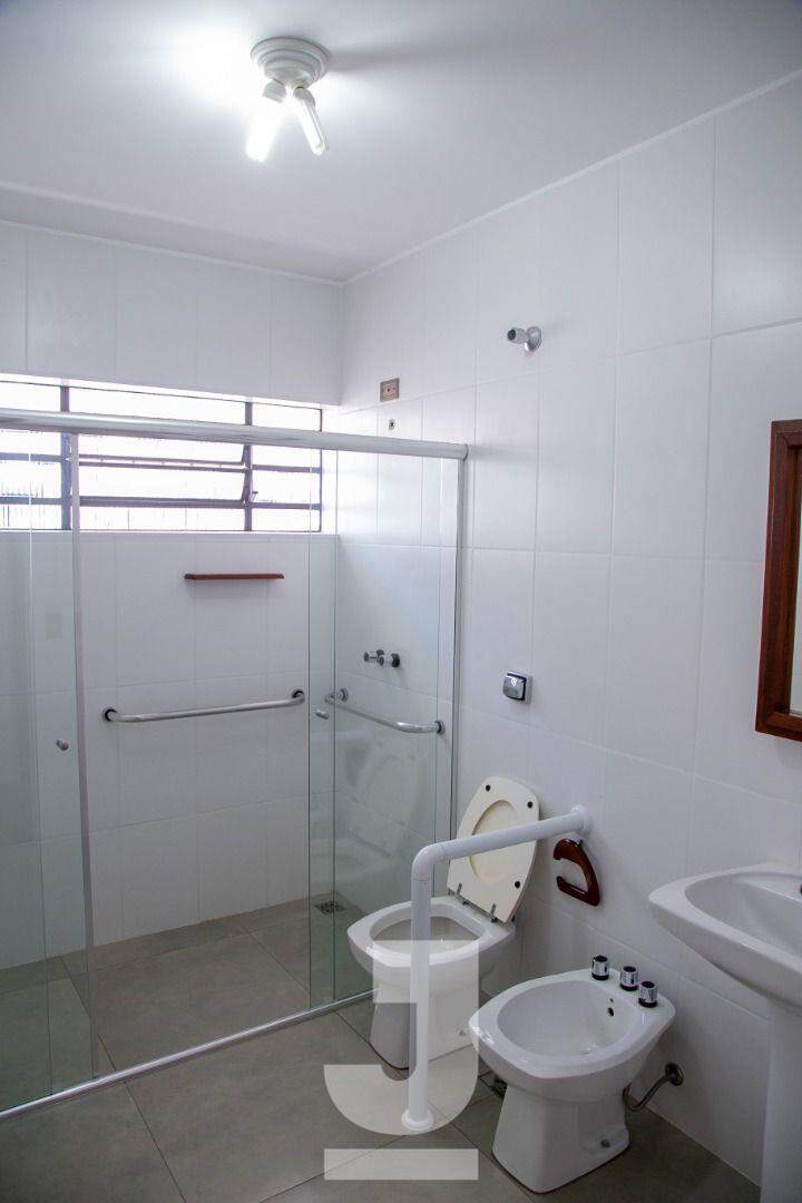 Casa à venda com 3 quartos, 189m² - Foto 11