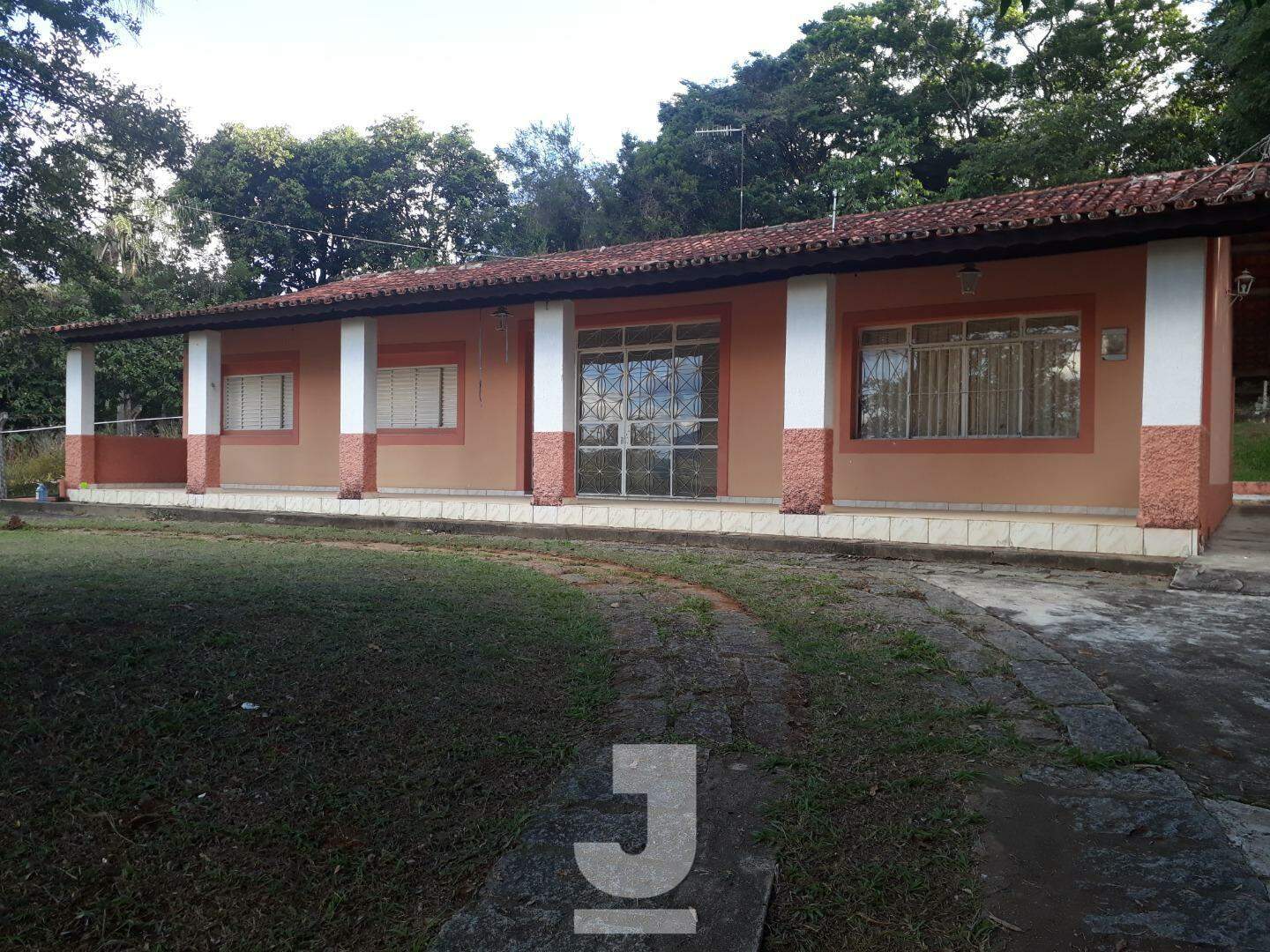 Fazenda à venda com 4 quartos, 330m² - Foto 2