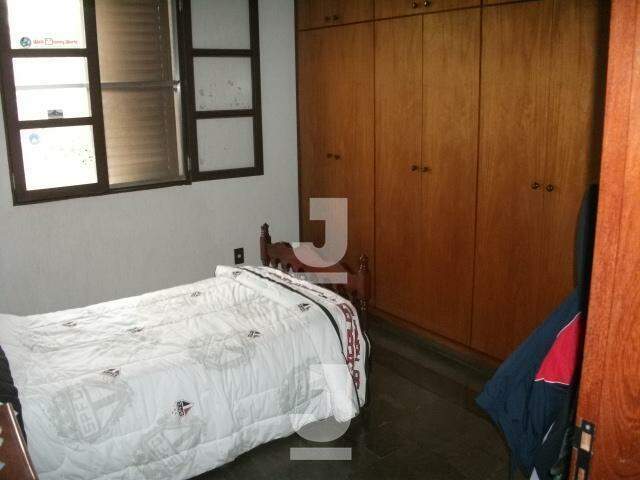 Casa de Condomínio à venda com 3 quartos, 300m² - Foto 9