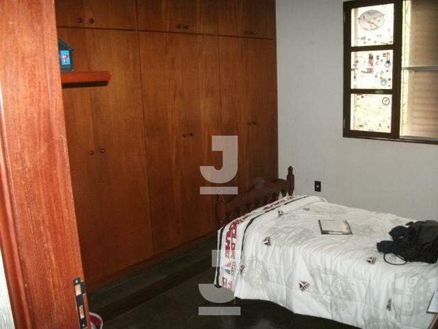 Casa de Condomínio à venda com 3 quartos, 300m² - Foto 8