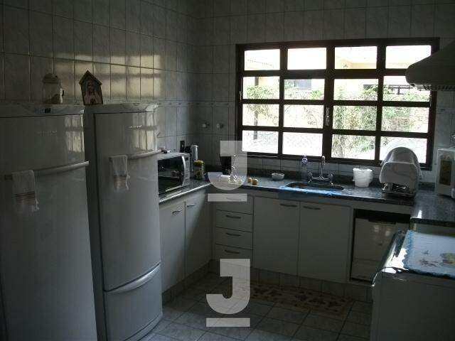 Casa de Condomínio à venda com 3 quartos, 300m² - Foto 10