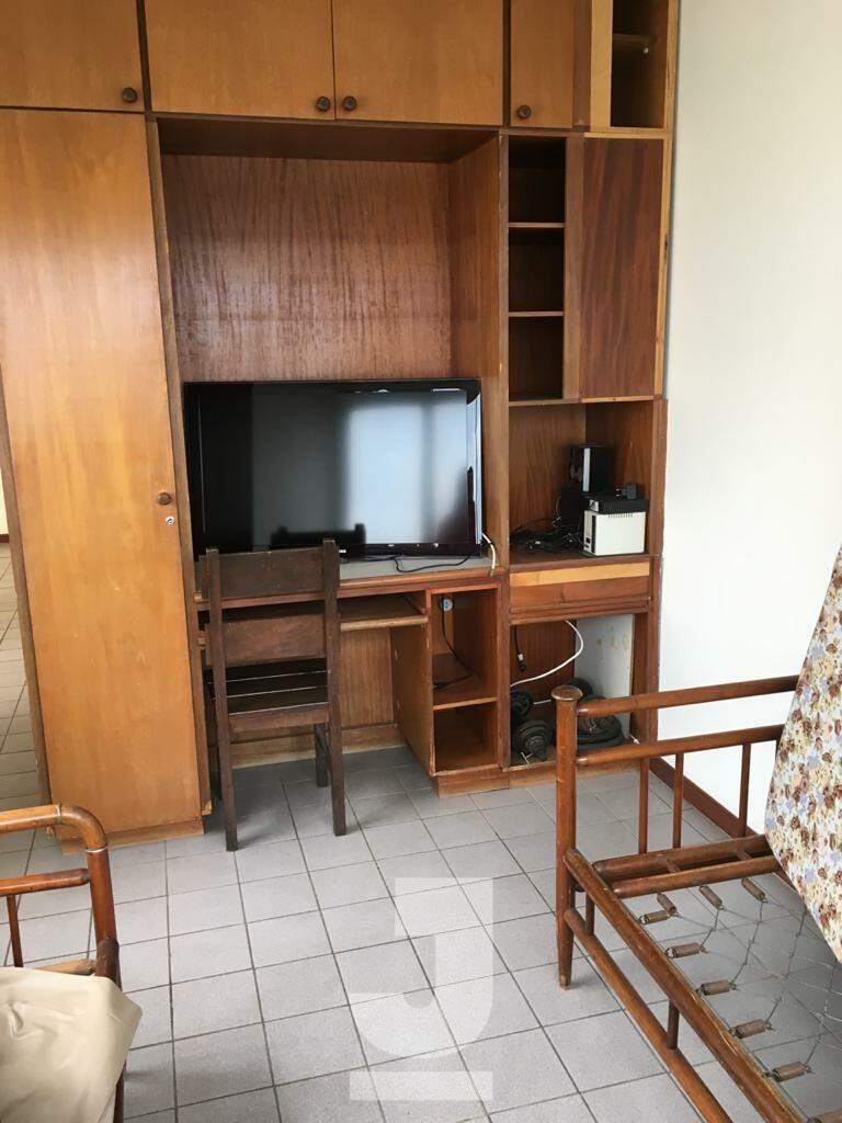 Apartamento à venda com 3 quartos, 260m² - Foto 11