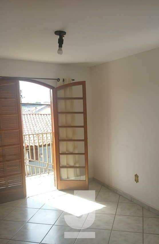 Casa à venda com 4 quartos, 168m² - Foto 15