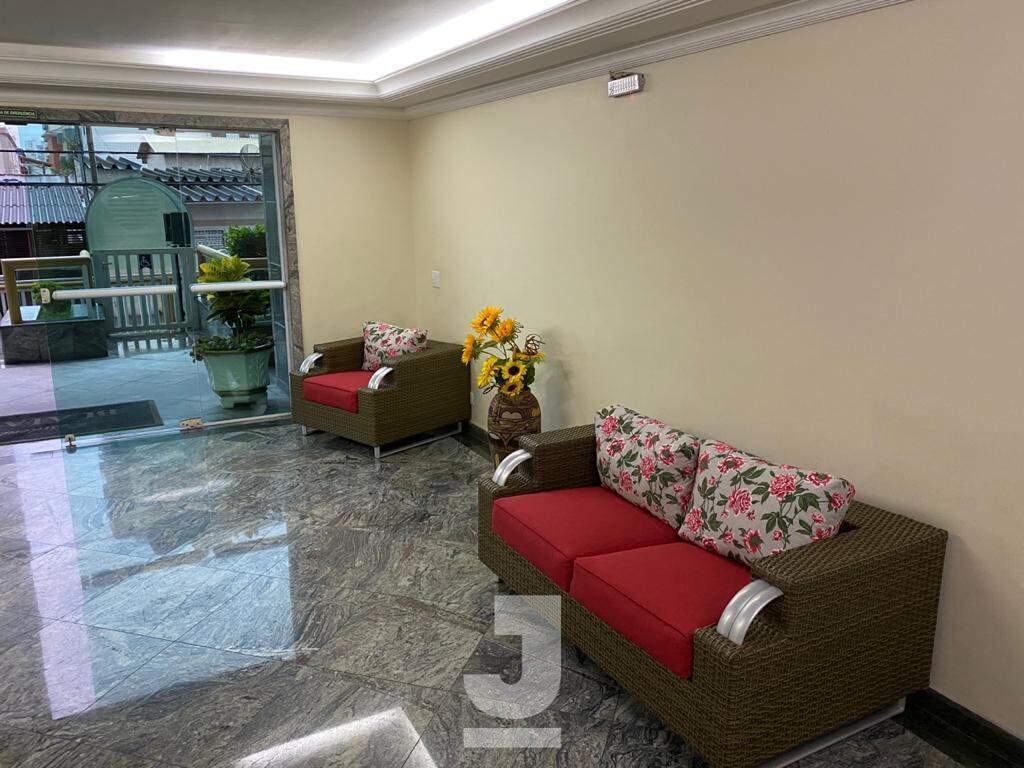 Apartamento à venda com 3 quartos, 115m² - Foto 4