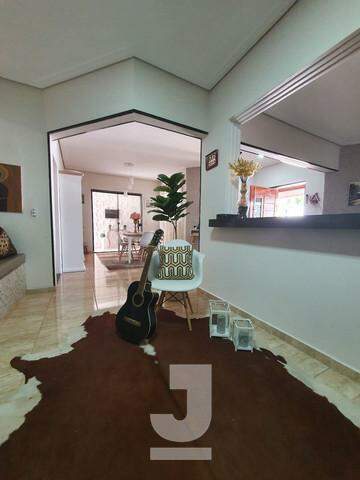 Casa, 3 quartos, 285 m² - Foto 1