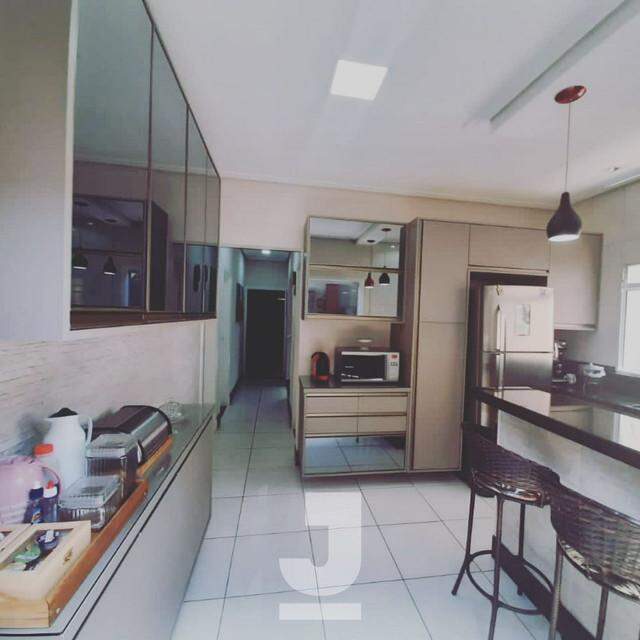Casa, 3 quartos, 285 m² - Foto 3