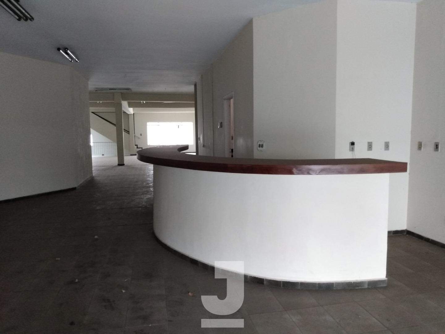 Casa à venda com 3 quartos, 615m² - Foto 6