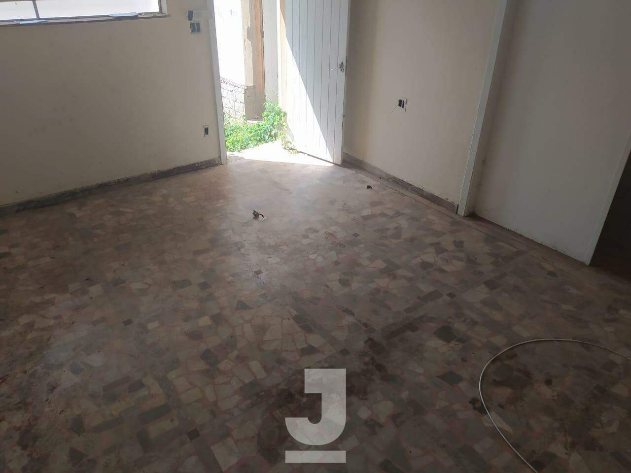 Casa à venda com 5 quartos, 271m² - Foto 16