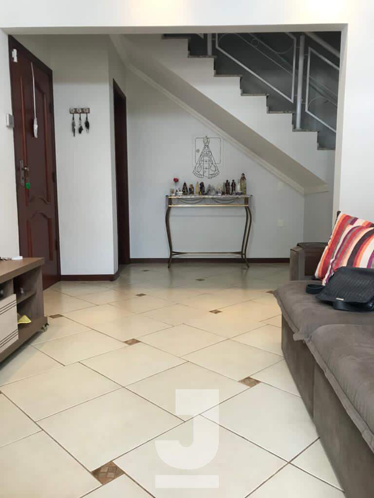 Casa à venda com 3 quartos, 248m² - Foto 9