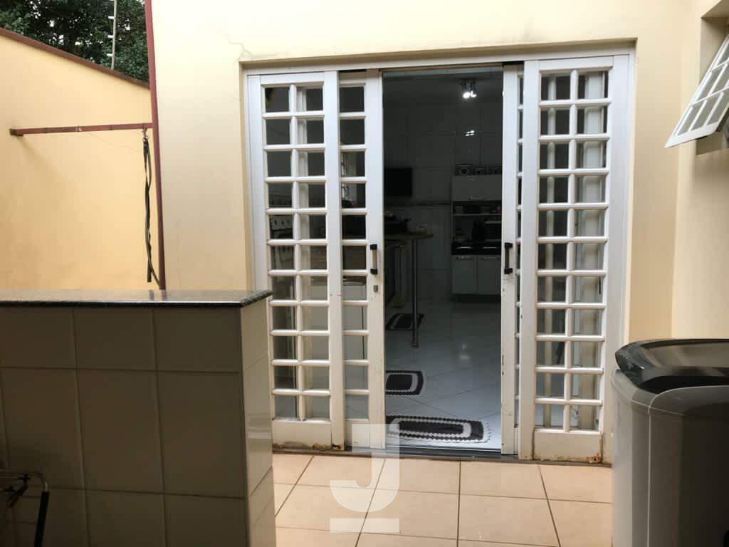 Casa à venda com 3 quartos, 248m² - Foto 14