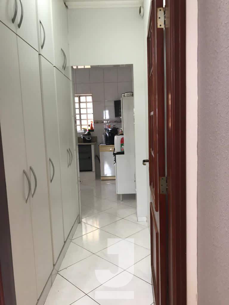 Casa à venda com 3 quartos, 248m² - Foto 11