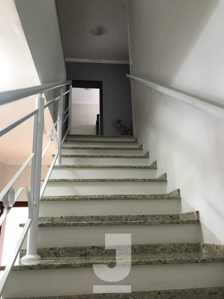 Casa à venda com 3 quartos, 248m² - Foto 17