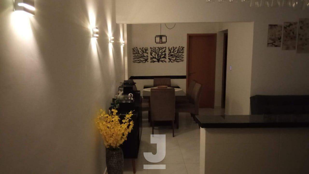 Apartamento à venda com 2 quartos, 81m² - Foto 4