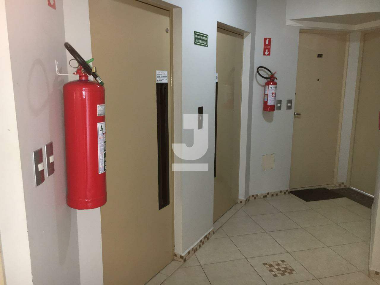 Apartamento à venda com 1 quarto, 38m² - Foto 5