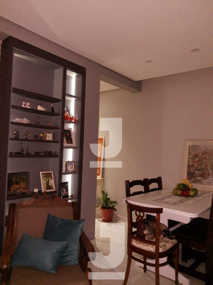 Apartamento à venda com 2 quartos, 85m² - Foto 30