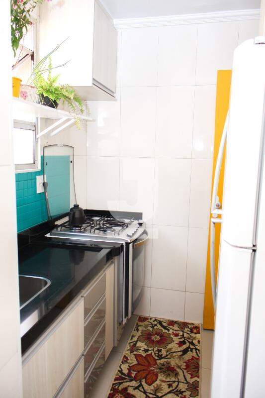 Apartamento à venda com 2 quartos, 49m² - Foto 35