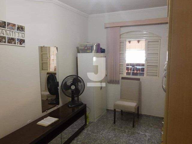 Casa à venda com 3 quartos, 166m² - Foto 27