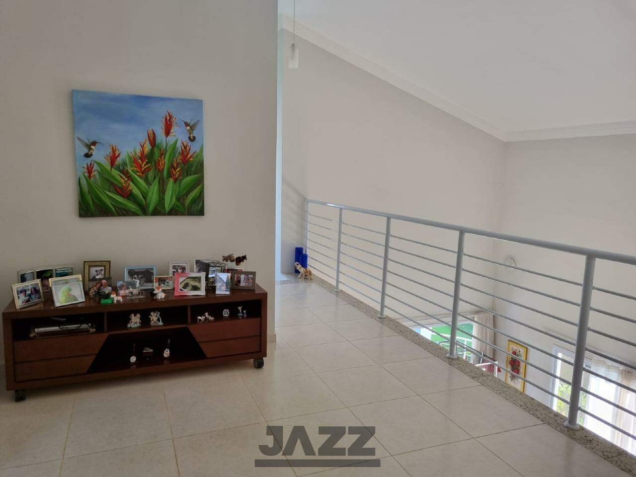 Casa de Condomínio à venda com 3 quartos, 313m² - Foto 2