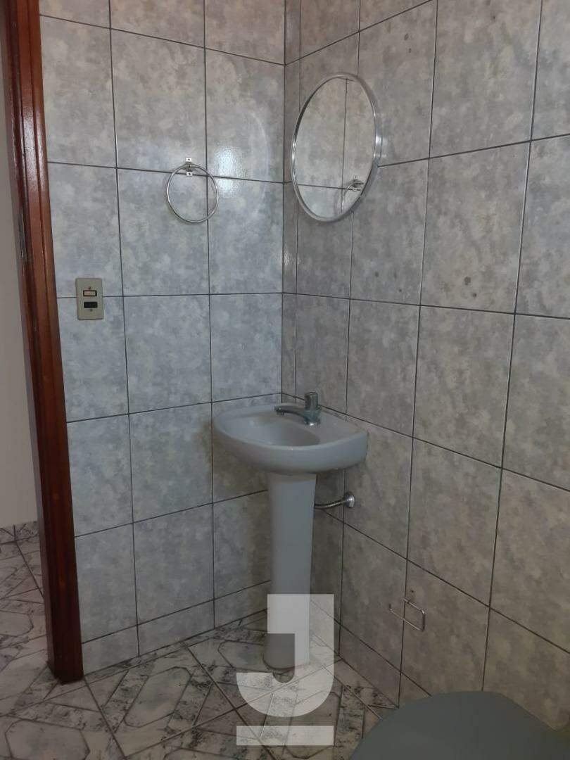 Casa à venda com 3 quartos, 248m² - Foto 20