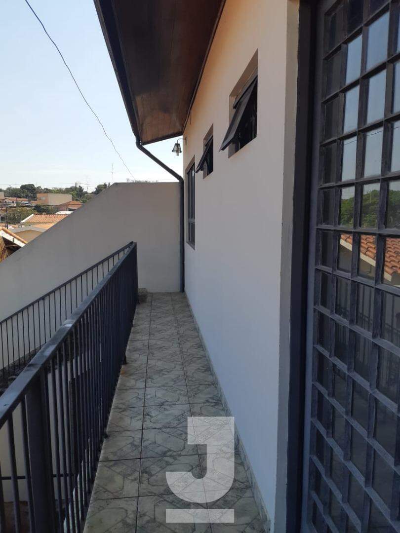 Casa à venda com 3 quartos, 248m² - Foto 14