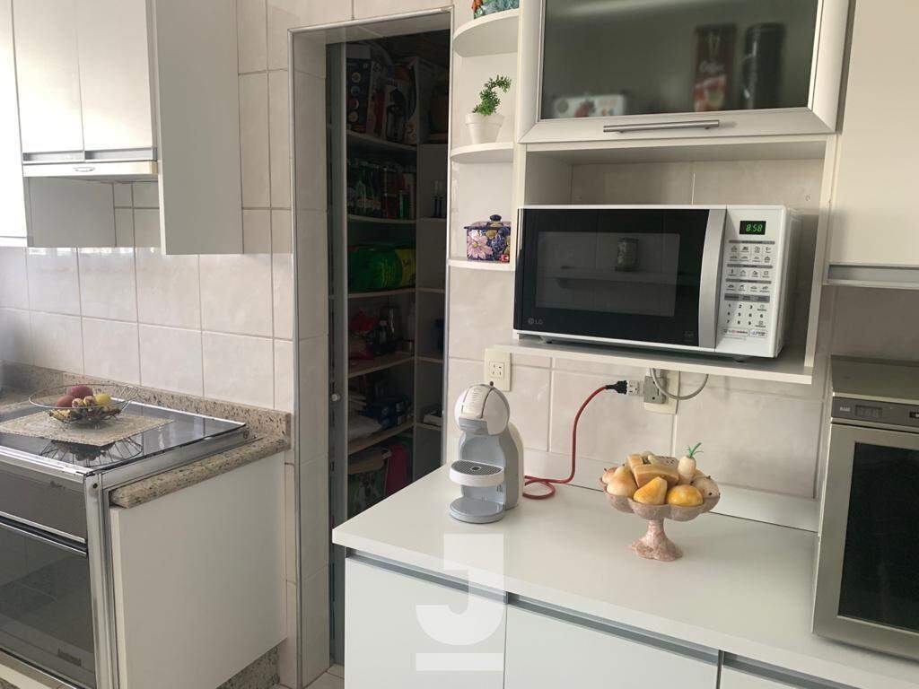 Apartamento à venda com 3 quartos, 150m² - Foto 5