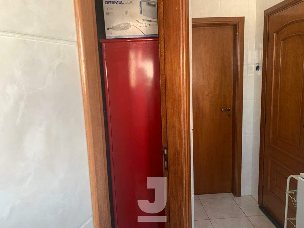 Apartamento à venda com 3 quartos, 150m² - Foto 8