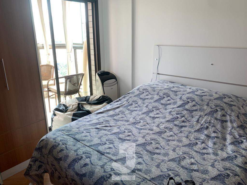 Apartamento à venda com 3 quartos, 150m² - Foto 10