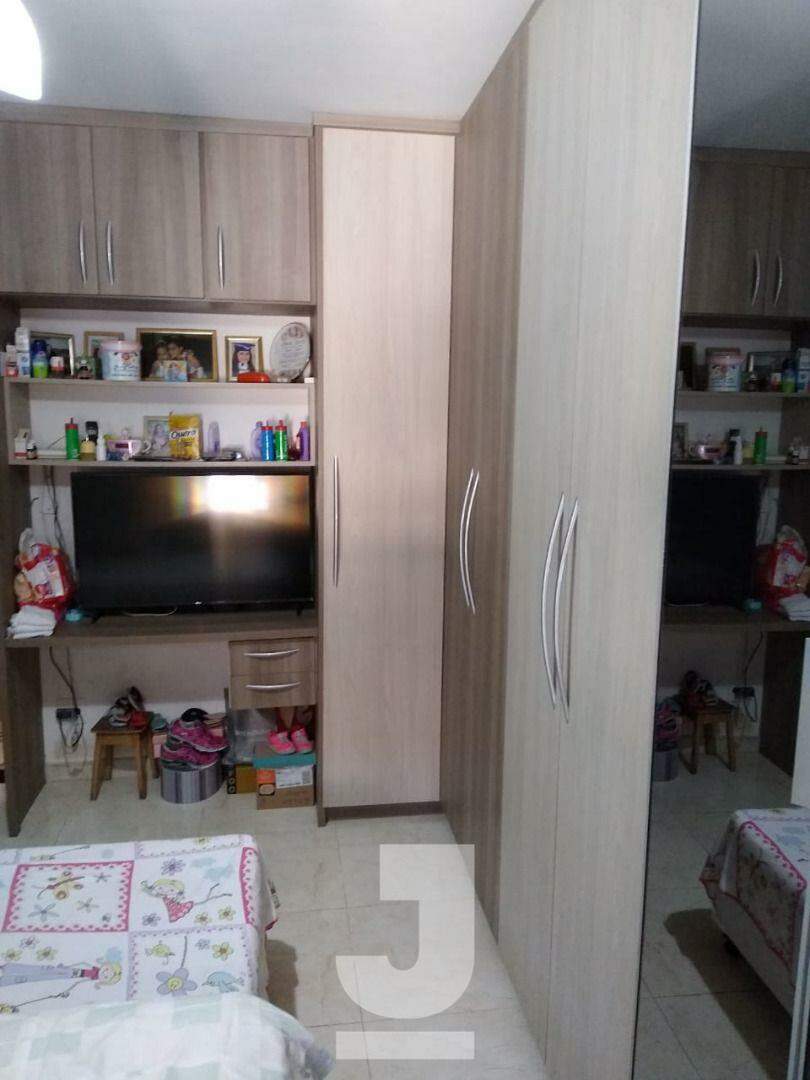 Casa à venda com 5 quartos, 230m² - Foto 33