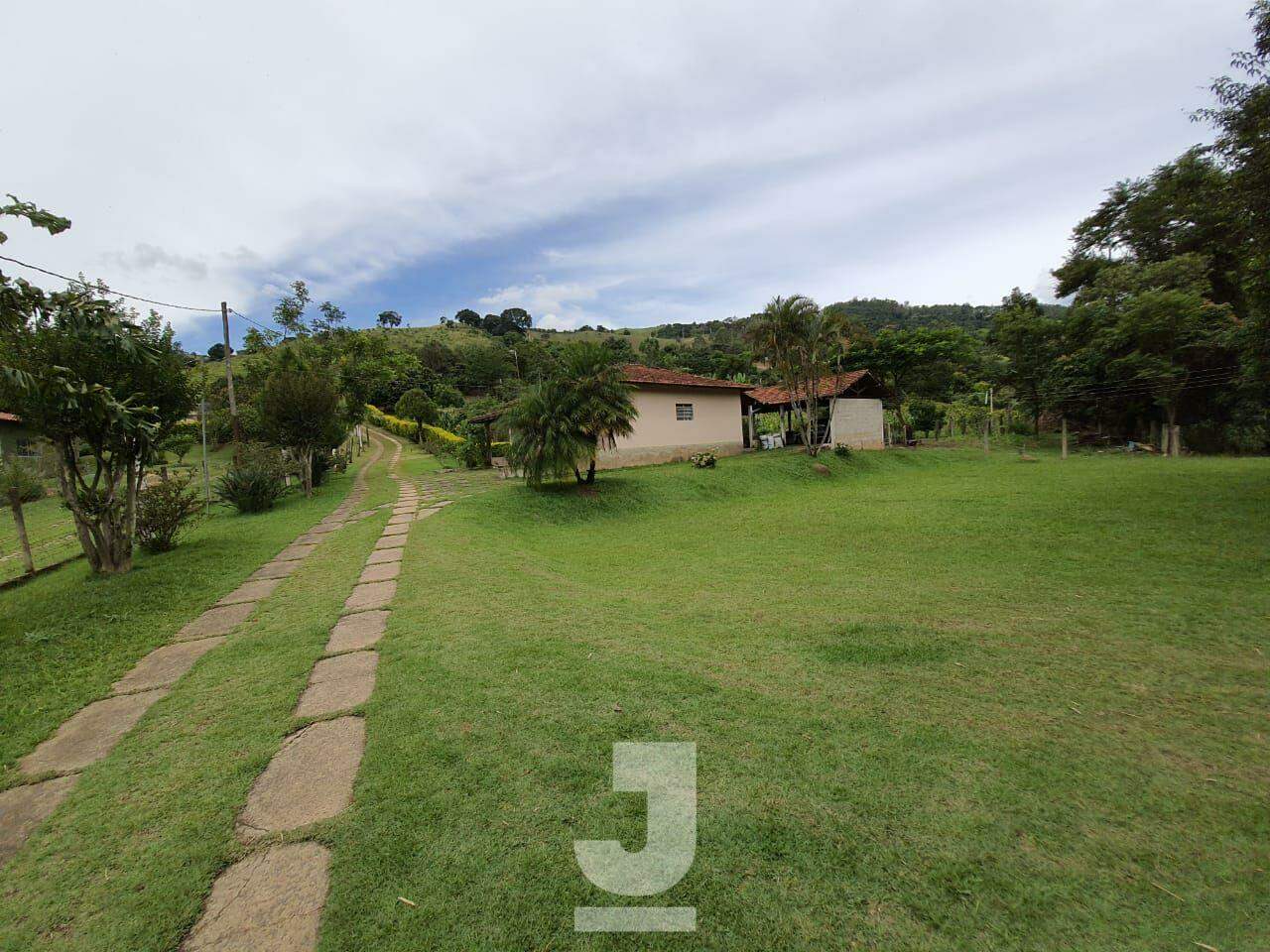 Fazenda à venda com 5 quartos, 480m² - Foto 30