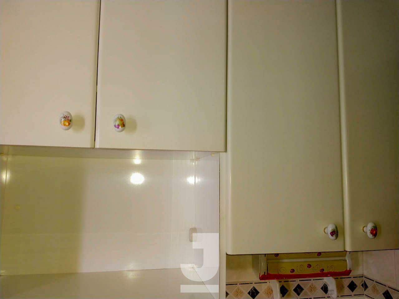 Apartamento à venda com 2 quartos, 70m² - Foto 8