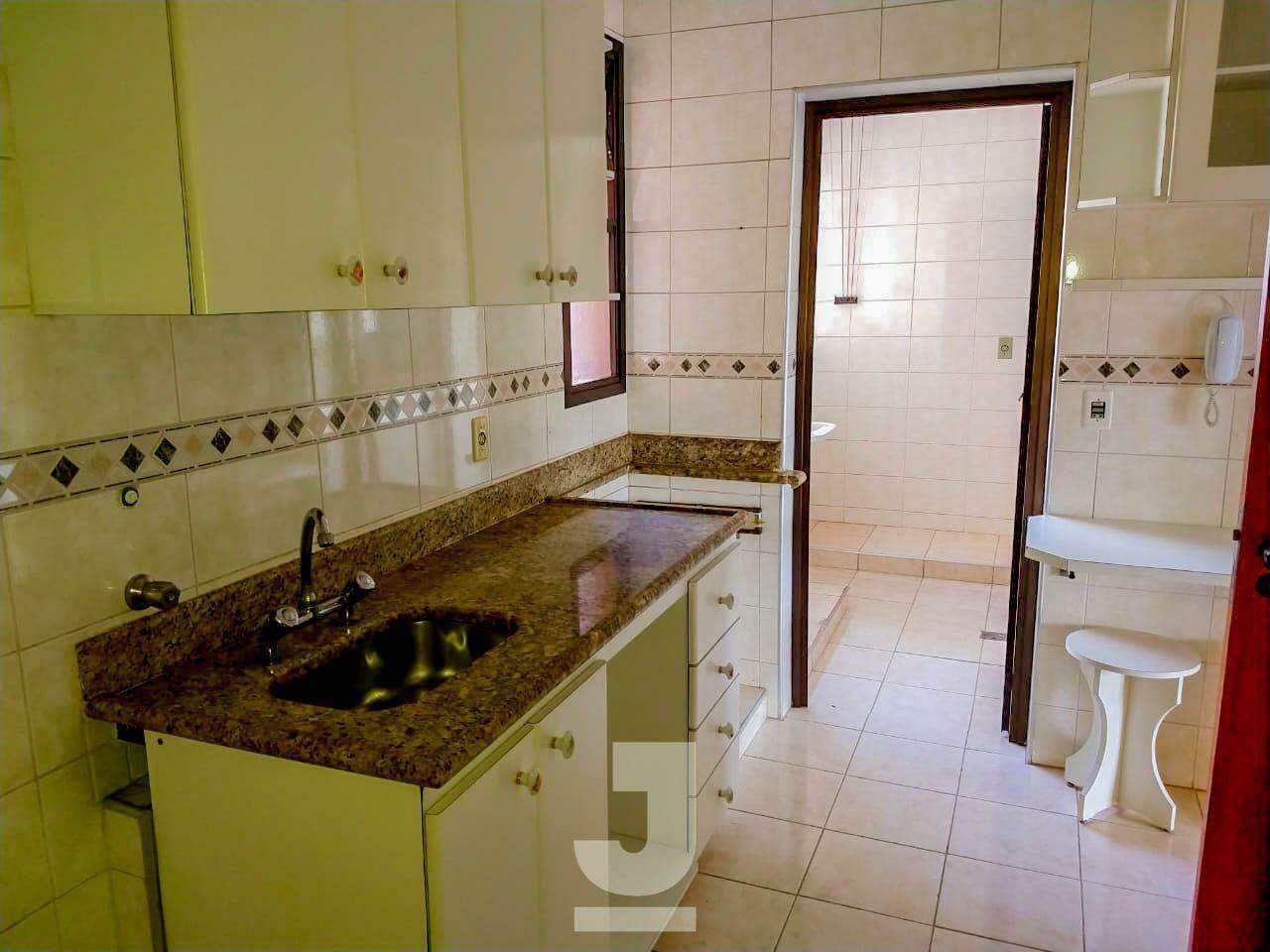 Apartamento à venda com 2 quartos, 70m² - Foto 10