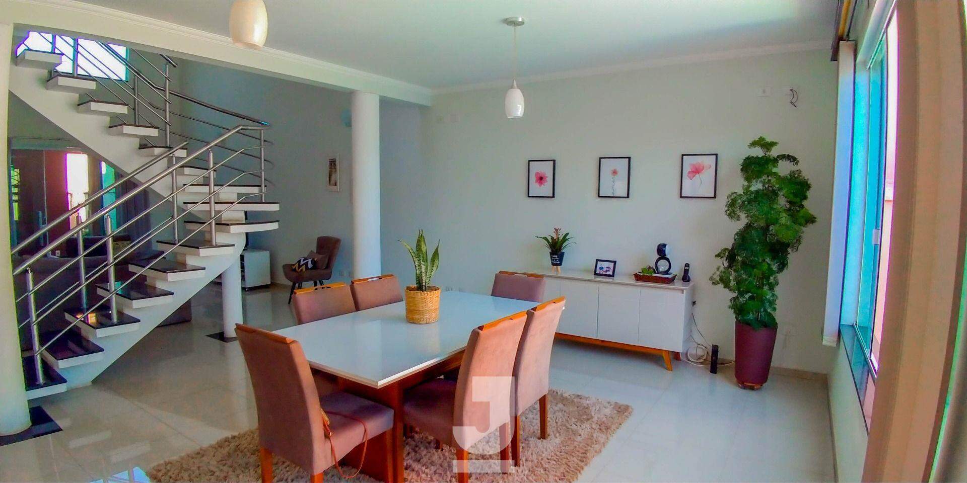 Casa de Condomínio à venda com 3 quartos, 300m² - Foto 1