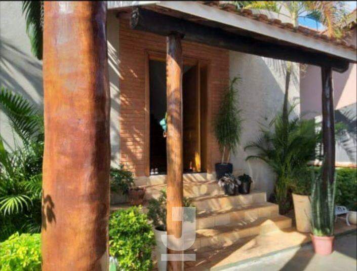 Casa à venda com 5 quartos, 340m² - Foto 27